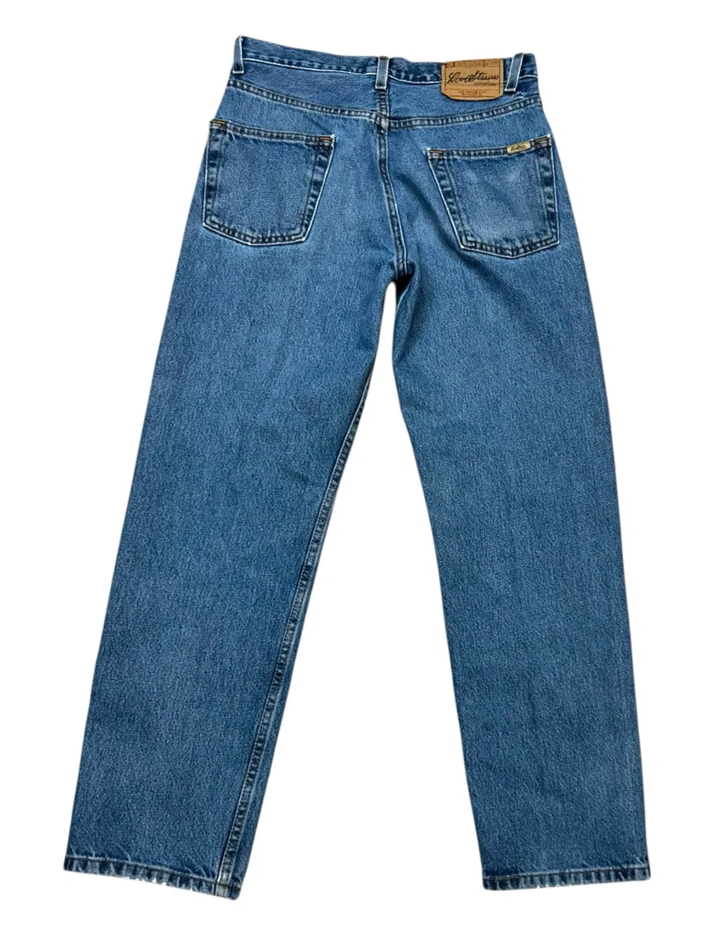 Vintage Levi’s Signature Relaxed Fit W30 L30 Light Wash Distressed Denim Jeans